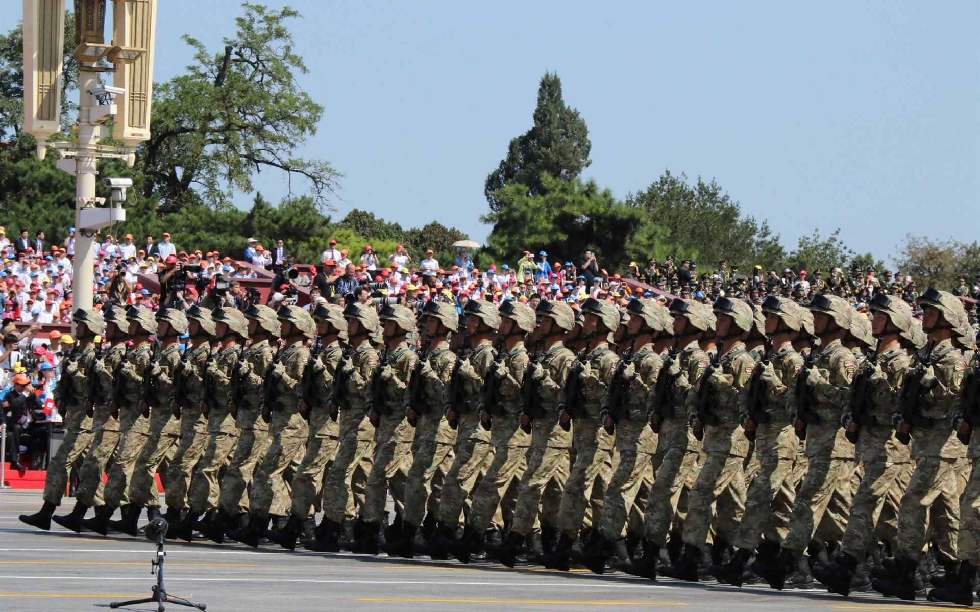 西甲豪门内部风波曝光,西甲的豪门